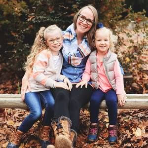 Meet your Posher, Dixi